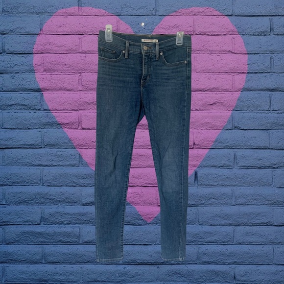 Levi’s - high waisted jeans - Picture 1 of 4